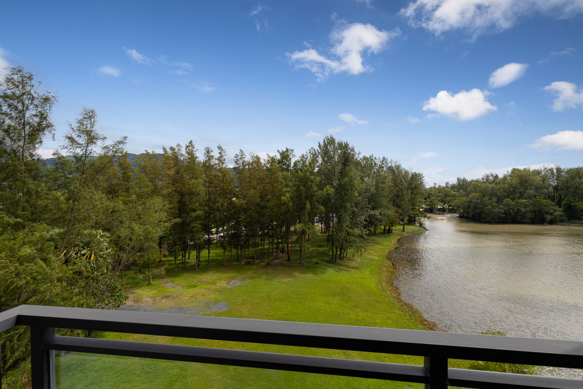 Ксани - апартаменты Cassia Residences 2 спальни с видом на море в Лагун